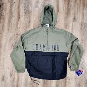 Champion Pullover